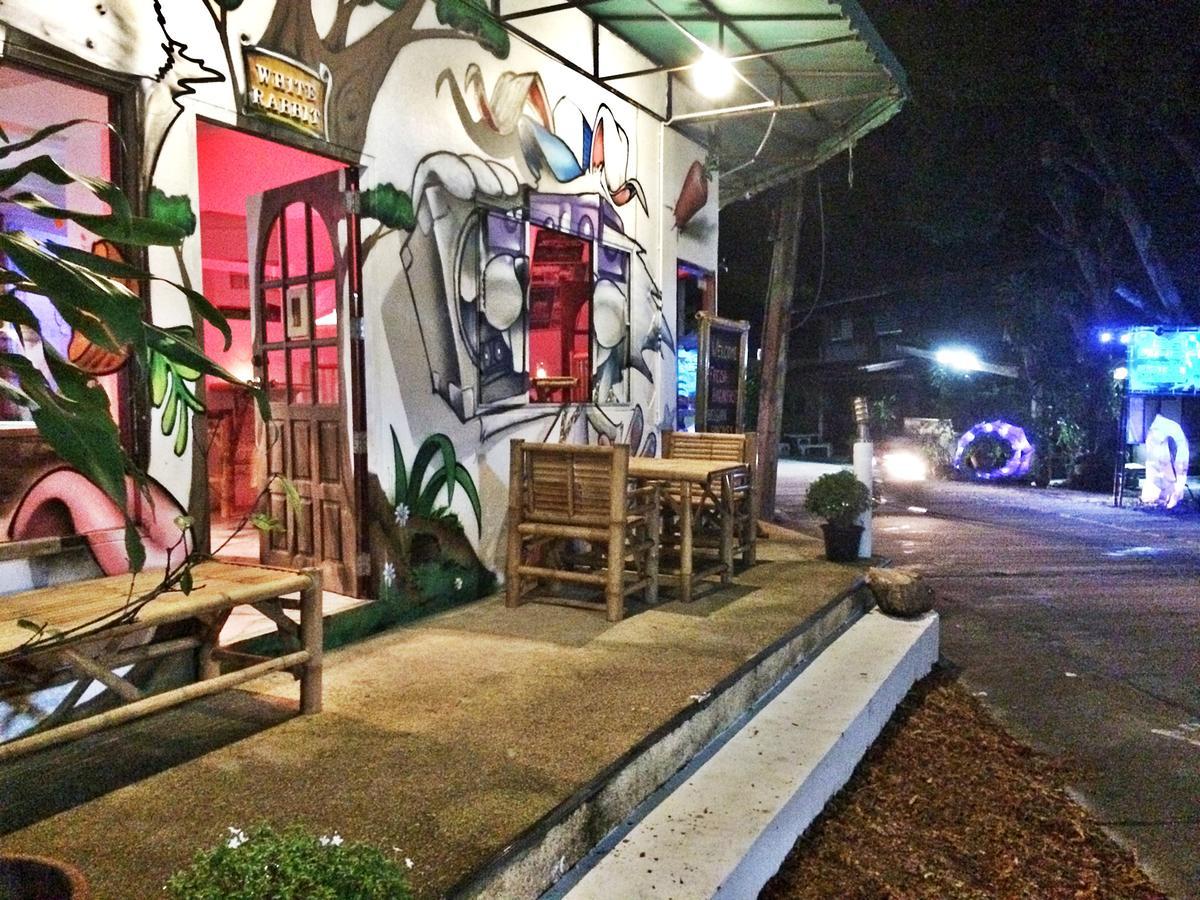 A Pousada White Rabbit Baan Khai Quarto foto